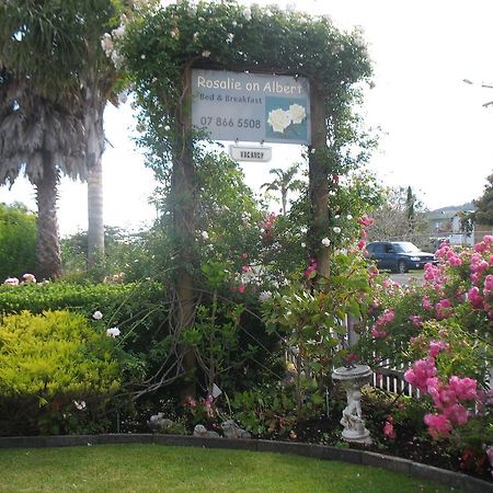 Rosalie On Albert B&B Whitianga Buitenkant foto